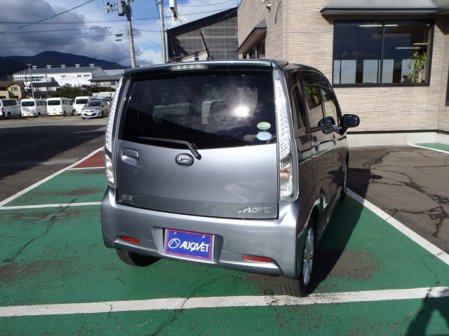 ムーヴカスタム