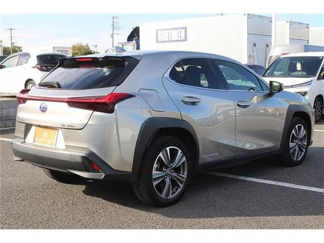 ���Ǝҗl�ւ̔̔��͂��f�肳���Ă��������܂��B �Ԍ������ԗ��̏ꍇ�́A�Ԍ����擾�������x�������z�ŕ\�����Ă���܂��B