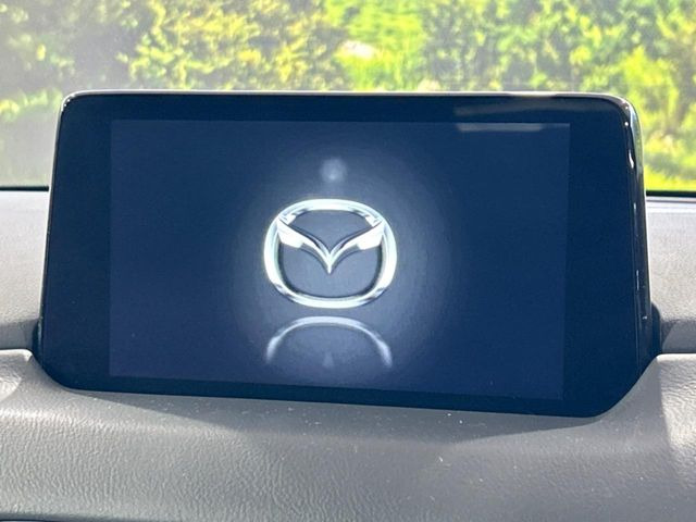 �y�}�c�_�R�l�N�g�i�r�z�ԓ��̕��͋C�Ƀ}�b�`������̌^�^�C�v�̃i�r�B�e����q�ݒ��Bluetooth�Đ����A�l�X�ȋ@�\���y���߂܂��B�����I�ȃ_�C�������삪�\�ŁA�g��������ǍD�ł��B