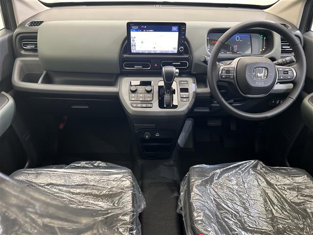 フリード1.5 e:HEV クロスター