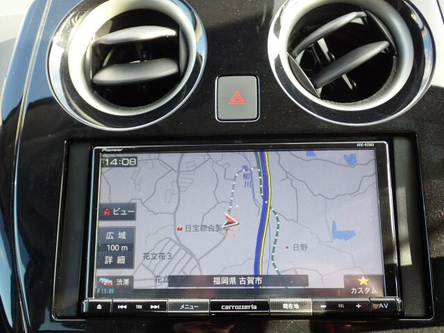 ナビ装備で知らない場所もあっという間に検索♪ちょっとしたお出かけや旅行もこれでばっちりですね。