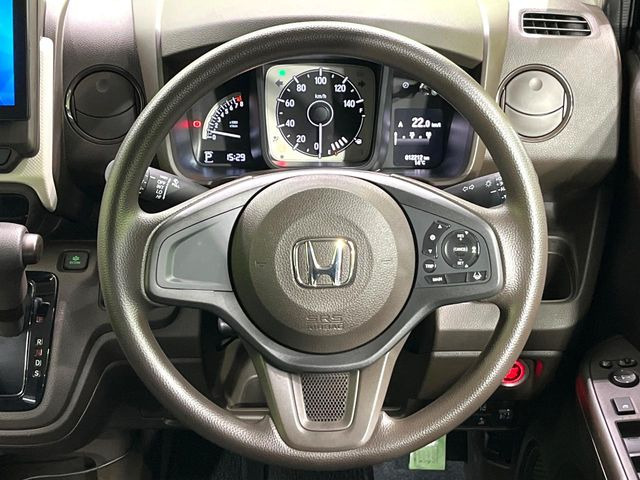 �y�X�e�A�����O�X�C�b�`�z�^�]���A�O������ڐ������炷���ƂȂ��A�I�[�f�B�I���̑��삪�\�ȕ֗��@�\!���S&���K�ȃh���C�u�����o���Ă���܂���