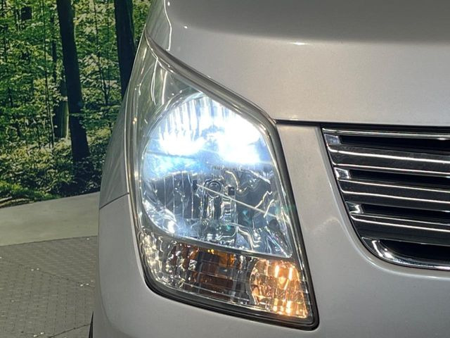 夜間や荒天時により良好な視界で安心な走行をご希望される方には【高輝度LEDヘッドライト】の取付がおすすめ!多くのお客様にご好評いただいております♪