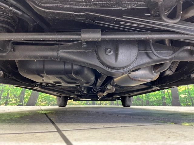 下回りがきれいなうちに、防錆加工の施工がオススメ。降雪地域はもちろん、沿岸部にお住いの方や、趣味でマリン・ウィンタースポーツをされる方にご好評いただいております。