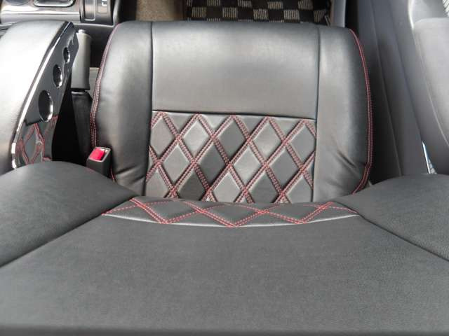 ��Ɏg���t�����g�V�[�g�B�^�]�Ȃ͖���g�p���镔���ł��̂ŁA����S�n���d�v�ł�!���Ј�x�̊����Ă݂Ă�������!