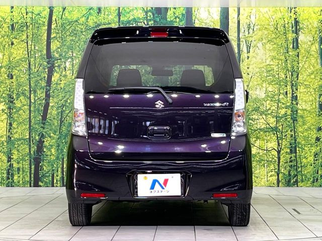 安心の最長10年・走行無制限保証(有償)をご用意。保証内容も充実はもちろん、無料点検&オイル交換や、年中無休の全国・24時間ロードサービスも付帯されておりますのでご安心下さい。