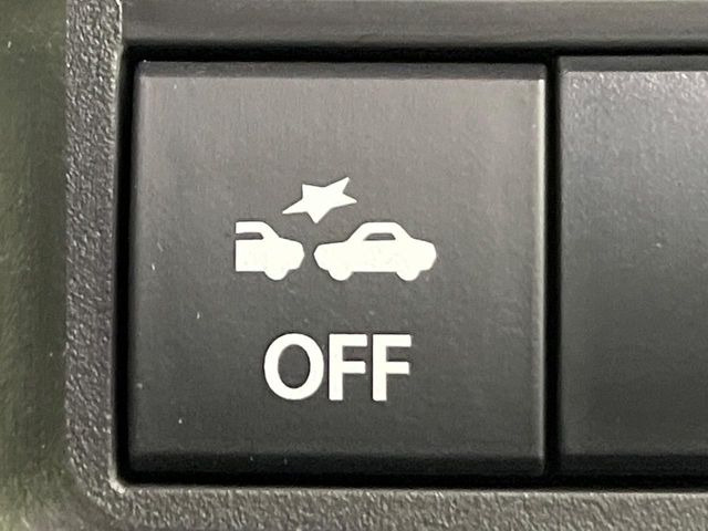 �y�f���A���J�����u���[�L�T�|�[�g�z���s���ɑO���̎ԗ�����F�����A�Փ˂������Ȏ��͌x��ƃu���[�L�ŏՓˉ���Ɣ�Q�y�����A�V�X�g�B�����S�Ƀh���C�u�����y���݂��������܂��B