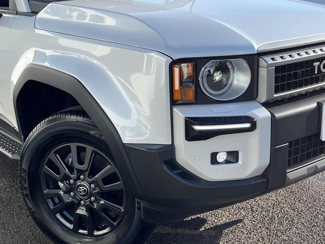 �yLED�w�b�h���C�g�z���V����ԑ��s�����ǍD�Ȏ��E���m�ۂ����S���ĉ^�]�ł��鍂�P�xLED�w�b�h���C�g�𑕔�!�_�����x�������A����d�͂��}�����Ă��܂��B