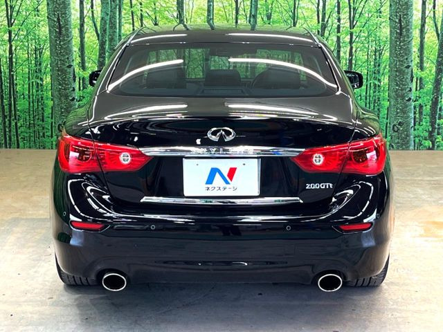 安心の最長10年・走行無制限保証(有償)をご用意。保証内容も充実はもちろん、無料点検&オイル交換や、年中無休の全国・24時間ロードサービスも付帯されておりますのでご安心下さい。