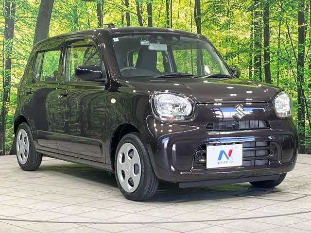 高透明度のガラス皮膜で撥水はもちろん、上質なツヤ・光沢を実現。紫外線や酸性雨から大切な愛車を保護し、色あせ・劣化を防止。「弾スプラッシュコート」、「弾プリミッサコート」からお選びいただけます。