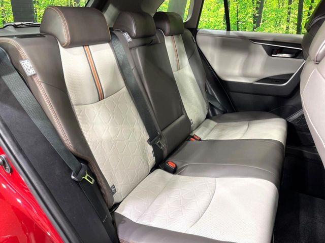 �y���烌�U�[�V�[�g�z����̂ӂ���肪�e�ՂŃ����e�i���X�����ȒP�ȁA�@�\���ɗD��鍇����v���̗p�����㎿�ȃV�[�g�ł��B����S�n���悭�A���������ӂ��S�n�ǂ��ԓ���Ԃ����o���Ă���܂��B