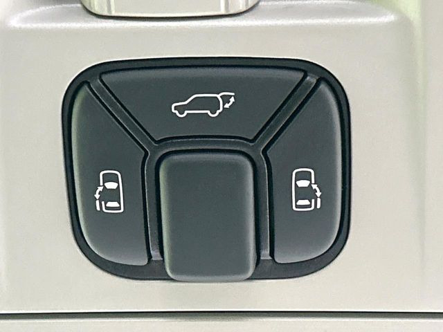 �y�����p���[�X���C�h�h�A�z�X�}�[�g�L�[��^�]�Ȃ̃X�C�b�`�Ō�ȗ����X���C�h�h�A�̊J���\���d��������͂����ăh�A���J����K�v�������A�����Ȃ��q�l�ł��ȒP�ɊJ���߂ł����K�ł���