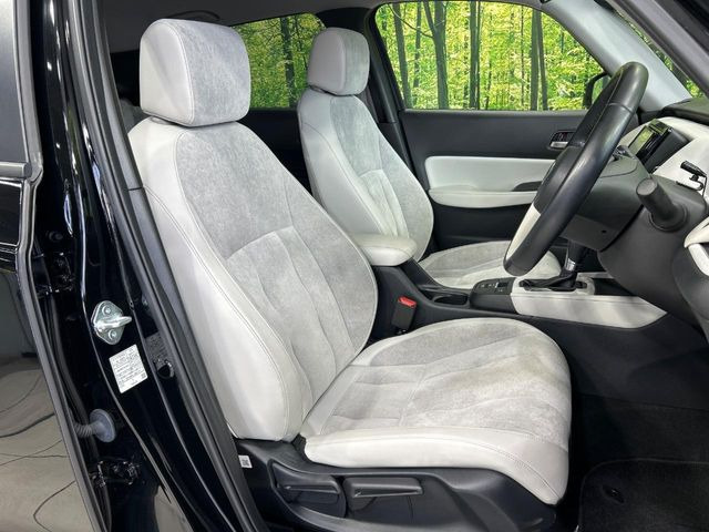 �y�n�[�t���U�[�V�[�g�z�������ƍ���S�n�𗼗������l�C�̃V�[�g���w�ʁE���ʂ̓X�G�[�h���ƂȂ��Ă���A���G��⊊��ɂ����ɗD��Ă��܂��B�C���╞���ɍ��E���ꂸ���K�ɂ���肢�������܂��B