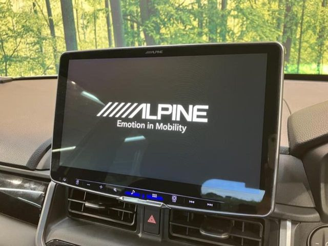 �yALPINE11�^�f�B�X�v���C�I�[�f�B�I�z���莝���̃X�}�[�g�t�H���Ƃ̘A�g�ŁA�i�r�≹�y�Đ��ȂǊe��A�v�����g�p�\�B�X�}�z�ɋ߂����o�ł��g�����������܂���