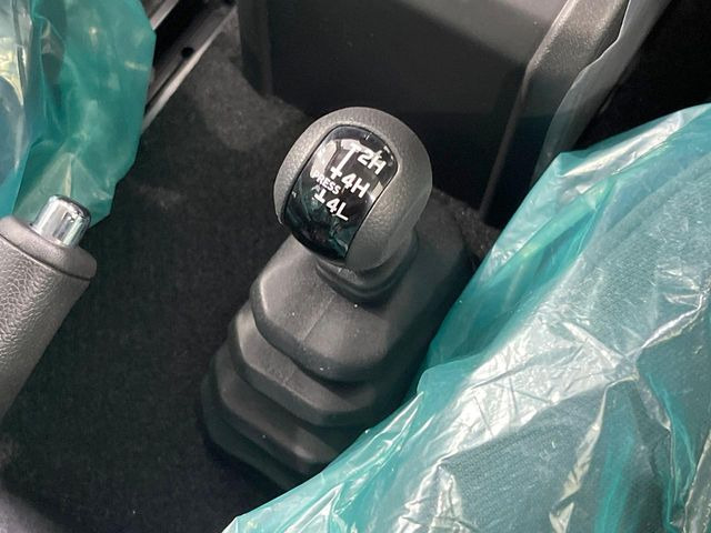 �y�A�N�e�B�u�g���N�V�����R���g���[���z�ᓹ�E�ʂ���݂ȂǂŃX���b�v���N�������ۂ̒E�o���T�|�[�g���Ă����S�����@�\�B�{�i�hSUV�Ȃ�ł͂̓����I�ȑ����ł�!