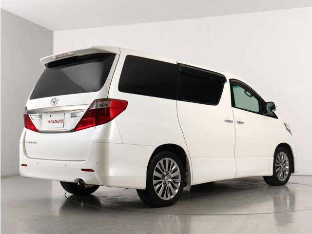 ���X�ł́A���I���ꂽ�ԗ��̂ݓW�����Ă���܂��B�A���t�@�[�h�E���F���t�@�C�A�ɓ����������X�Ȃ�ł̖͂L�x�ȍ݌ɂ̒�����A���C�ɓ���̈������T����������!