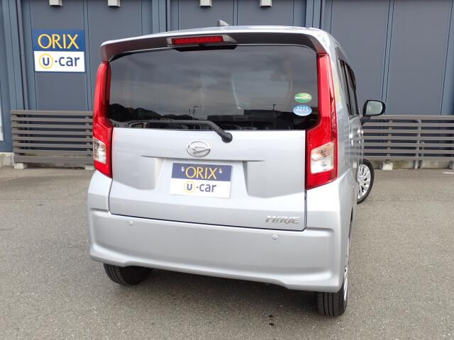 リヤビューの画像になります。オリックス認定中古車には、ご購入後も安心してお乗りいただくために、独自の「オリックス認定中古車保証」をお付けしています。