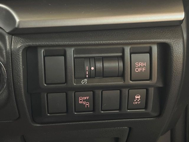 �y�����r�[�N���f�B�e�B�N�V�����z���s���A�h�A�~���[�̎��p�ɂȂ�₷���ӏ��Ɍ㑱�Ԃ��ڋ߂���ƃT�C�h�~���[�t�߂Ɍx����\���A�h���C�o�[�ɒ��ӊ��N�ƁA����̍ۂ̓n���h��������A�V�X�g�����܂��B