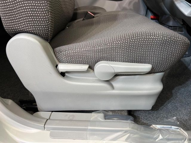 �y�V�[�g���t�^�[�z�V�[�g���ʂ̈ʒu���㉺�ɒ����ł���V�[�g���t�^�[�𑕔��B�啿�ȕ��������ȕ����œK�ȃh���C�r���O�|�W�V�����ŉ^�]�ł��܂��B