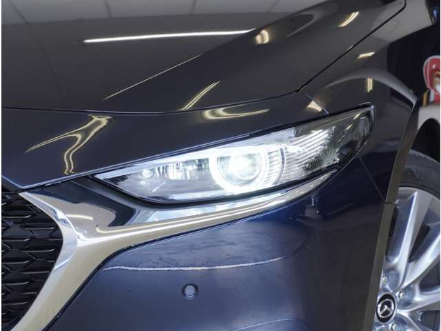 MAZDA3セダン1.8 XD ツーリング