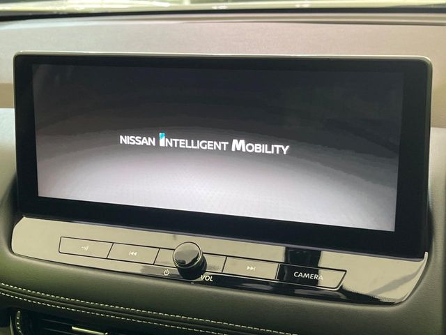 �y�����i�r�z�l�C�̏����i�r�𑕔����Ă���܂��B�i�r�̎g���₷���͂������A�I�[�f�B�I�@�\���[��!�L�����v�◷�s�͂������A�ʋ΂┃�����ȂǕ��i�̃h���C�u���y�����Ȃ�͂���