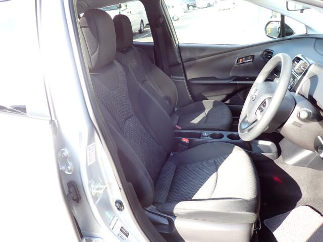 �t�����g�V�[�g�A��ԗǍD�ň��S�ł��B�傫�ȉ�����Ȃ����S�ł�