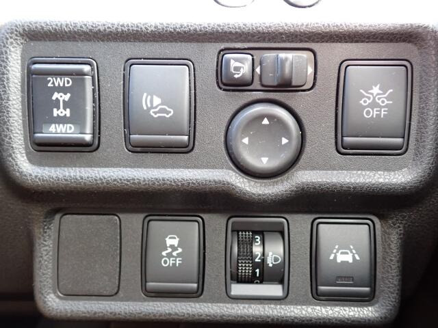 横滑防止機能、衝突回避軽減ブレーキ付きで、より安全にドライブをお楽しみいただけます♪