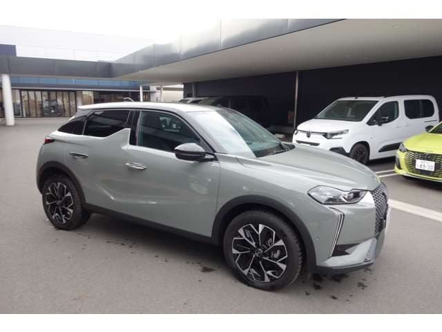 DS3クロスバックオペラ ブルーHDi ディーゼル