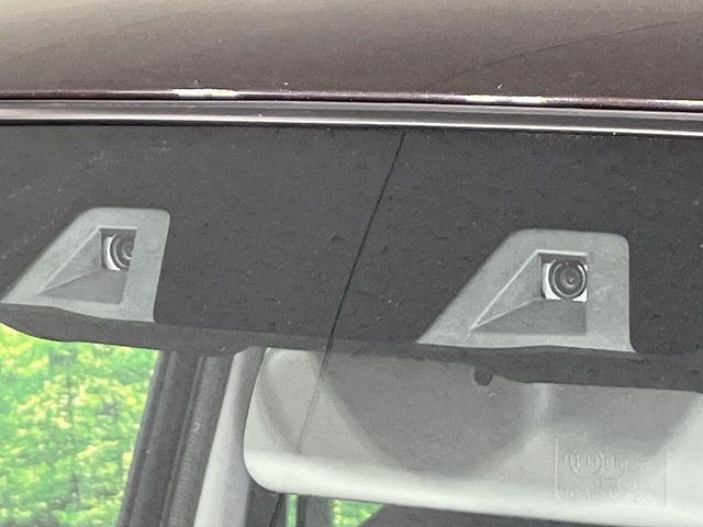 【スズキ セーフティサポート】走行中に前方の車両等を認識し、衝突しそうな時は警報とブレーキで衝突回避と被害軽減をアシスト。より安全にドライブをお楽しみいただけます。