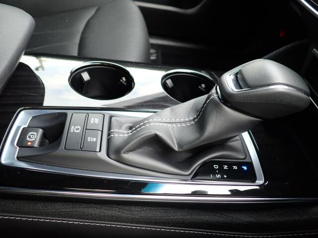 �V�t�g�m�u�̓X�����Ȃ��A���ꂢ�ȏ�Ԃł��B���ł��G��镔�������ꂢ���Ƒ�؂ɏ���Ă������Ƃ�������܂���B