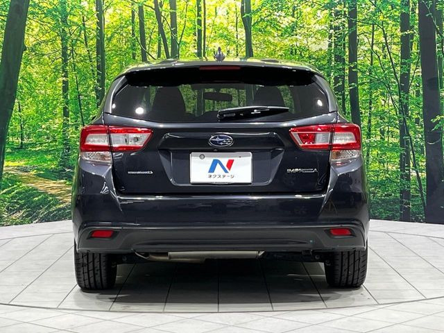 安心の最長10年・走行無制限保証(有償)をご用意。保証内容も充実はもちろん、無料点検&オイル交換や、年中無休の全国・24時間ロードサービスも付帯されておりますのでご安心下さい。