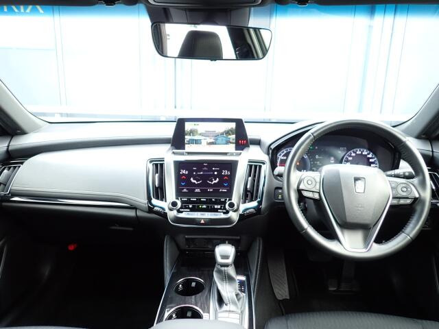 �C���p�l�摜�ɂȂ�܂��B�ԓ��͐��Ǝ҂ɂĎ����N���[�j���O�{�H�ς݂Ȃ̂ŁA��ϐ����ł��B