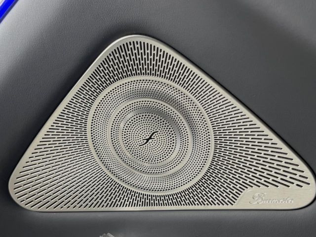 ��Burmester�T���E���h�V�X�e��:�n�C�G���h�I�[�f�B�I��僁�[�J�[����|����Ԑ�p�̃v���~�A���X�s�[�J�[�𑕔��B�����̃X�s�[�J�[����A���̗������܂ŕ����鍂�i���ȉ��y�����y���݂��������܂��B