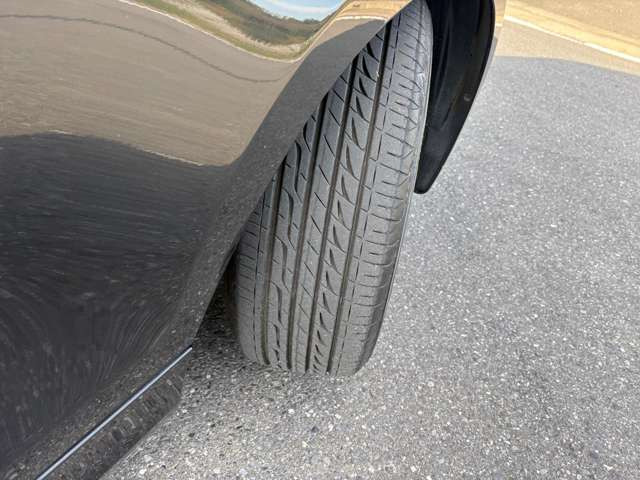 8���R�̃u���W�X�g��