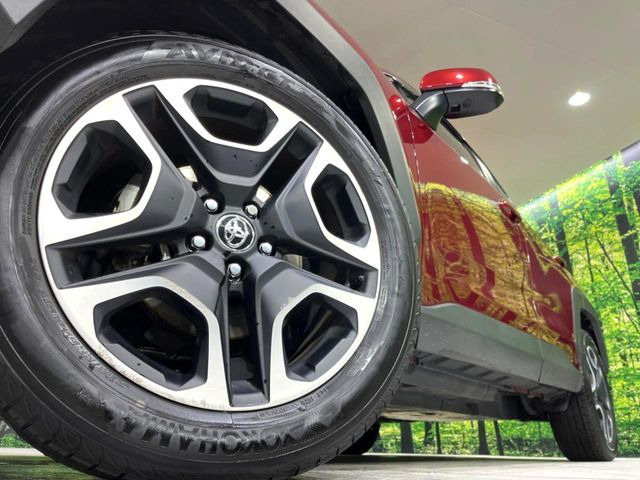 �y����19�C���`�A���~�z�C�[���z�O�ςɃ}�b�`���������A���~�z�C�[���𑕒����Ă���܂��B�e��ЊO�A���~�z�C�[����A�X�^�b�h���X�^�C�����戵�����Ă���܂��B���񂲑��k����������