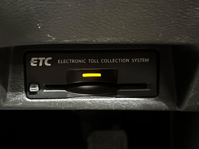 【ETC】高速道路の料金所をストレスなく通過!話題のスポットやサービスエリアに多い「スマートIC」利用時は必須のアイテムです。当店でセットアップを実施、ご納車当日からすぐにご利用いただけます!