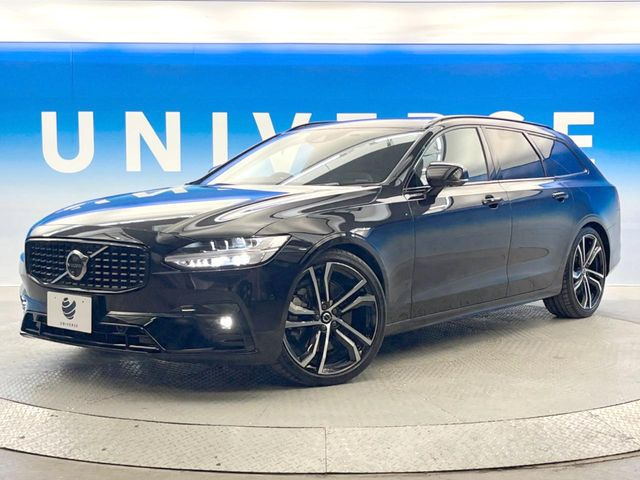 ●無料付帯の保証の他、安心の最長3年・走行無制限保証(有償)をご用意。輸入車を安心してお楽しみいただける様、保証内容も充実はもちろん、無料点検&オイル交換やロードサービスも付帯しております。