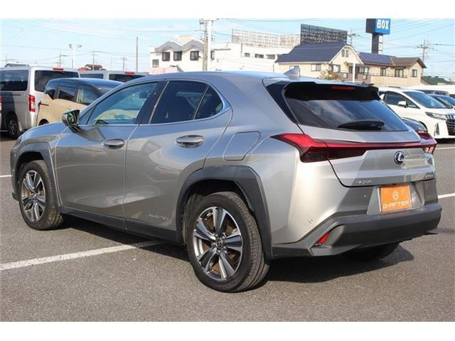 ���Ǝҗl�ւ̔̔��͂��f�肳���Ă��������܂��B �Ԍ������ԗ��̏ꍇ�́A�Ԍ����擾�������x�������z�ŕ\�����Ă���܂��B