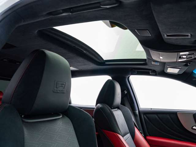 【 期間限定イベントやフェア 】アペルタではクリスマスなど季節のイベントやファンミーティング、展示会などへの参加を行い、またそれらに応じたお得なキャンペーンを実施しています。