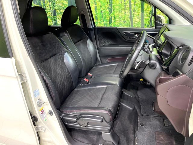 �y�n�[�t���U�[�V�[�g�z�������ƍ���S�n�𗼗������l�C�̃V�[�g���w�ʁE���ʂ̃t�@�u���b�N�f�ނ́A�ʋC���̗ǂ��⊊��ɂ����ɗD��Ă��܂��B�C���╞���ɍ��E���ꂸ���K�ɂ���肢�������܂��B