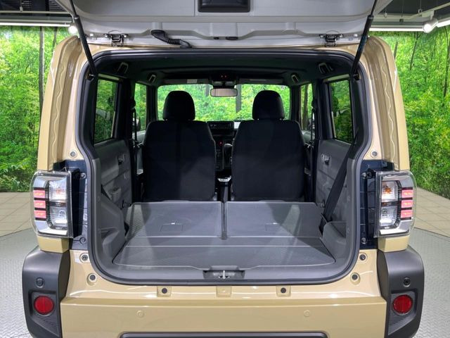 ���i�̂���������ʋ΁A���}���ɏ\���ȉ׎��X�y�[�X���m�ۂ��Ă���܂��B�Z�J���h�V�[�g��|���ƁA�傫�ȉו��̐ύڂ��\�ł���