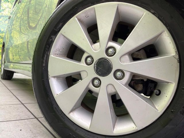 �y����14�C���`�A���~�z�C�[���z�O�ςɃ}�b�`���������A���~�z�C�[���𑕒����Ă���܂��B�e��ЊO�A���~�z�C�[����A�X�^�b�h���X�^�C�����戵�����Ă���܂��B���񂲑��k����������