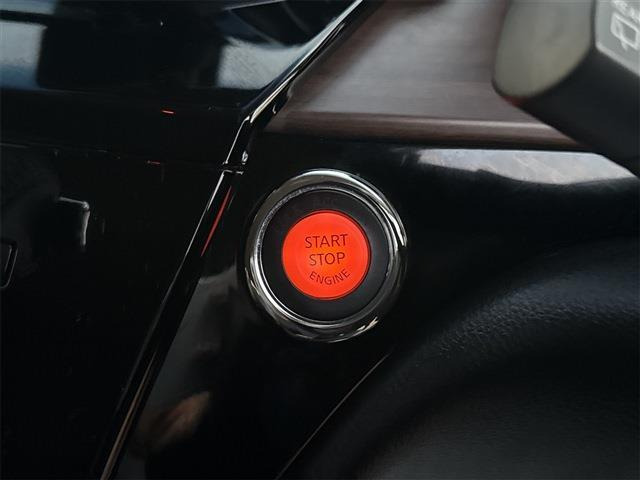 ���q�l��l�ЂƂ�ɍ��킹�����ς�������o�����Ă��܂�!���C�y�ɃX�^�b�t��������������������