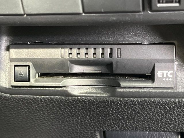 【ETC】高速道路の料金所をストレスなく通過!話題のスポットやサービスエリアに多い「スマートIC」利用時は必須のアイテムです。当店でセットアップを実施、ご納車当日からすぐにご利用いただけます!