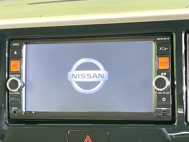 �y�����i�r�z�l�C�̏����i�r�𑕔����Ă���܂��B�i�r�̎g���₷���͂������A�I�[�f�B�I�@�\���[��!�L�����v�◷�s�͂������A�ʋ΂┃�����ȂǕ��i�̃h���C�u���y�����Ȃ�͂���