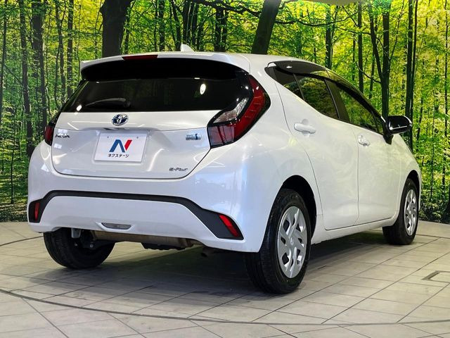 ☆全国のネクステージからお取り寄せが可能※!遠方の店舗に展示してあるクルマが気になる場合も、最寄りの店舗でご覧いただくことが可能です!是非私たちに要望をお聞かせください!※別途費用