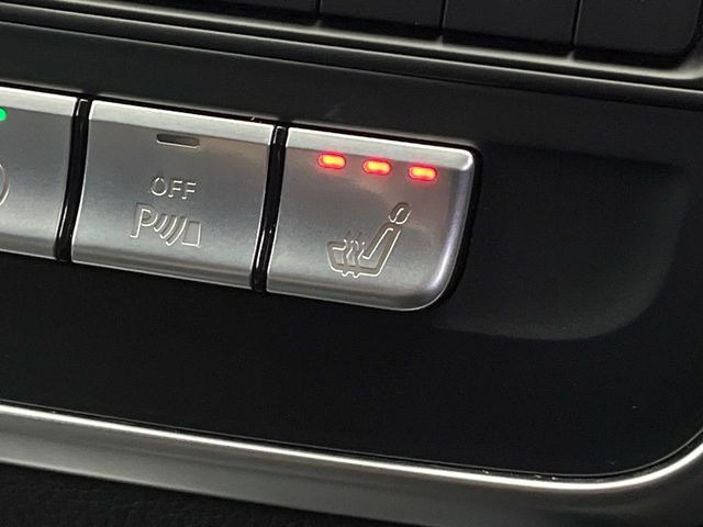 ���t�����g�V�[�g�q�[�e�B���O:�^�]�ȁE����ȋ��ɎO�i�K�Œ��߂��\�ȃV�[�g�q�[�^�[�𑕔����Ă���܂��B�G�߂��킸���K�ɂ��g�p���������܂��B