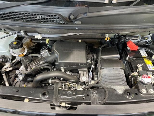 親切・丁寧な専門メカニックスタッフが応対!・車検・点検整備・事故等の修理などアフターサービスも安心。お車のカスタマイズもネクステージのサービススタッフまでご相談ください!