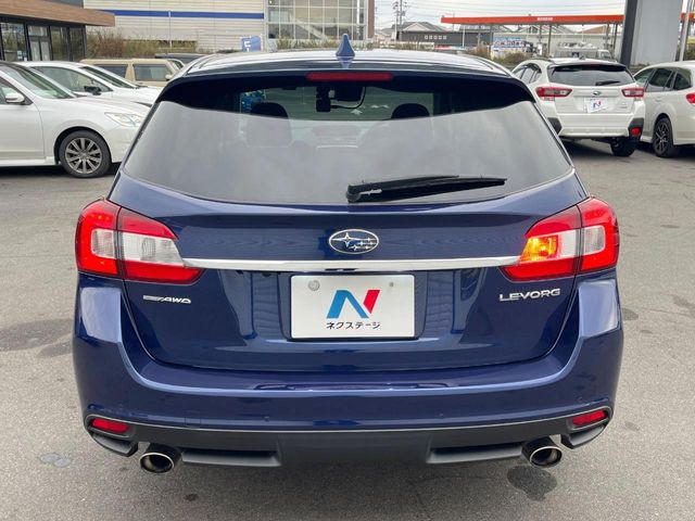 安心の最長10年・走行無制限保証(有償)をご用意。保証内容も充実はもちろん、無料点検&オイル交換や、年中無休の全国・24時間ロードサービスも付帯されておりますのでご安心下さい。