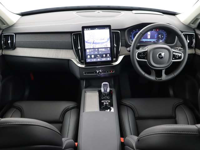 XC90ウルトラ B5 AWD 4WD